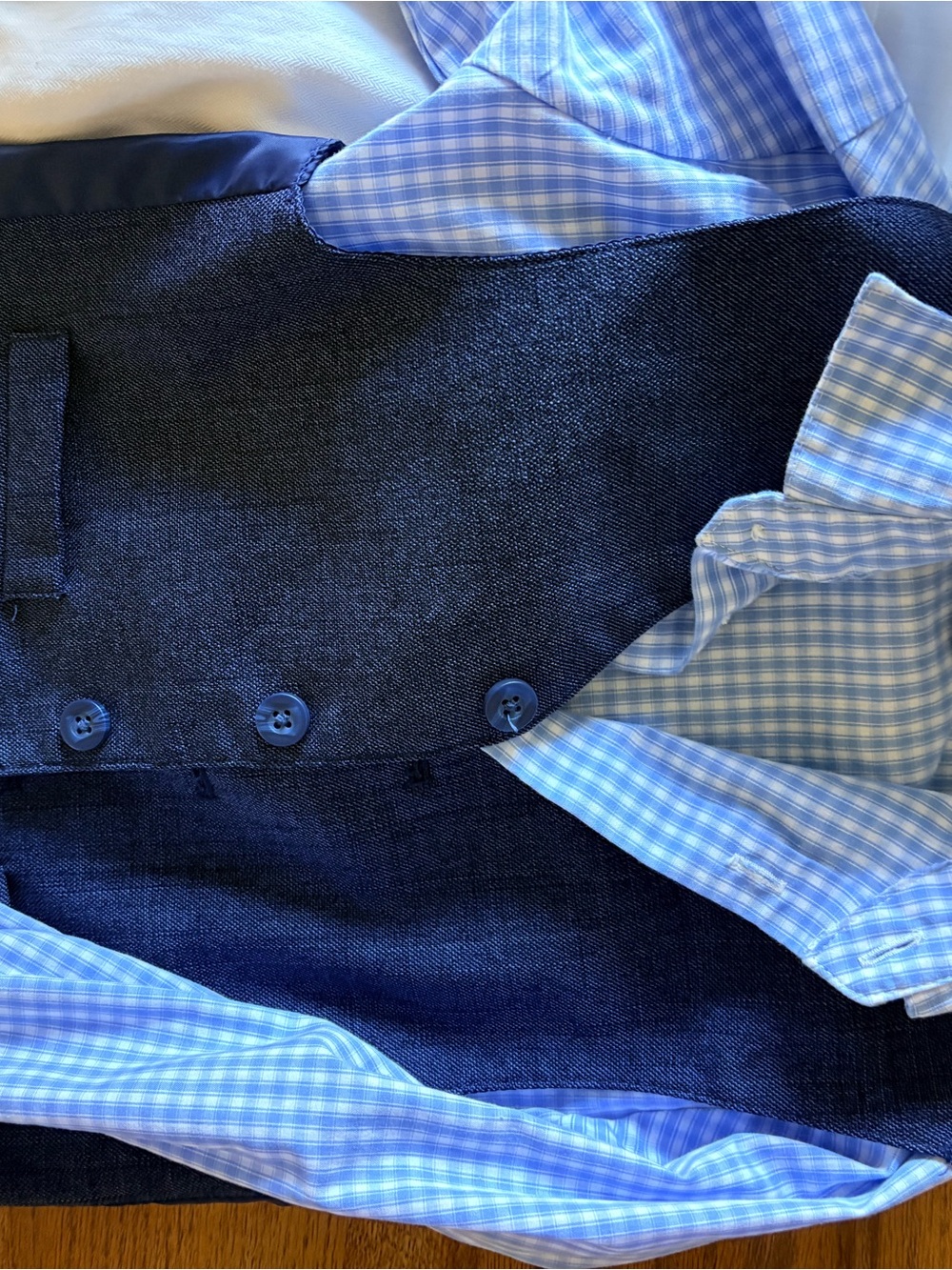 Multipack of boys size 6 collared shirts - Picture 4 of 4